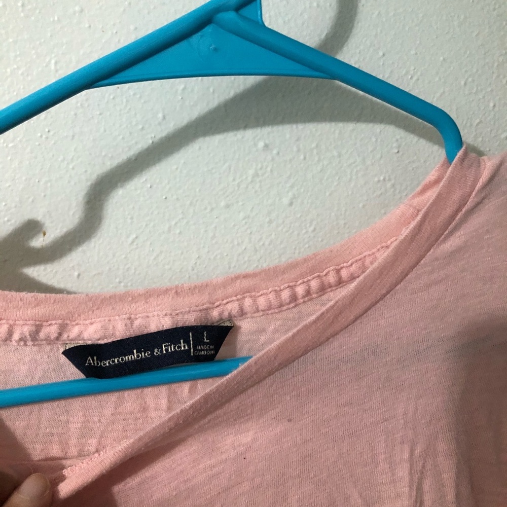Shirt - Picture 3 of 4